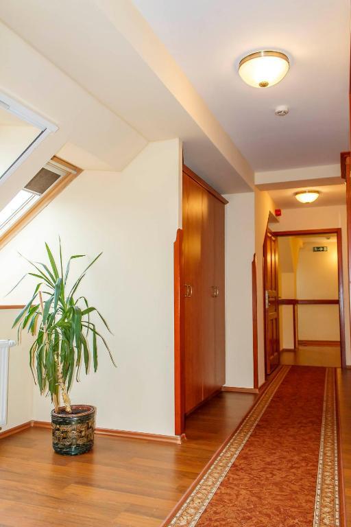 Pannon Hotel Bejelentkezes 20 Oraig, Check-In Until 20 O'Clock, Einchecken Bis 20 Uhr Mohács Værelse billede